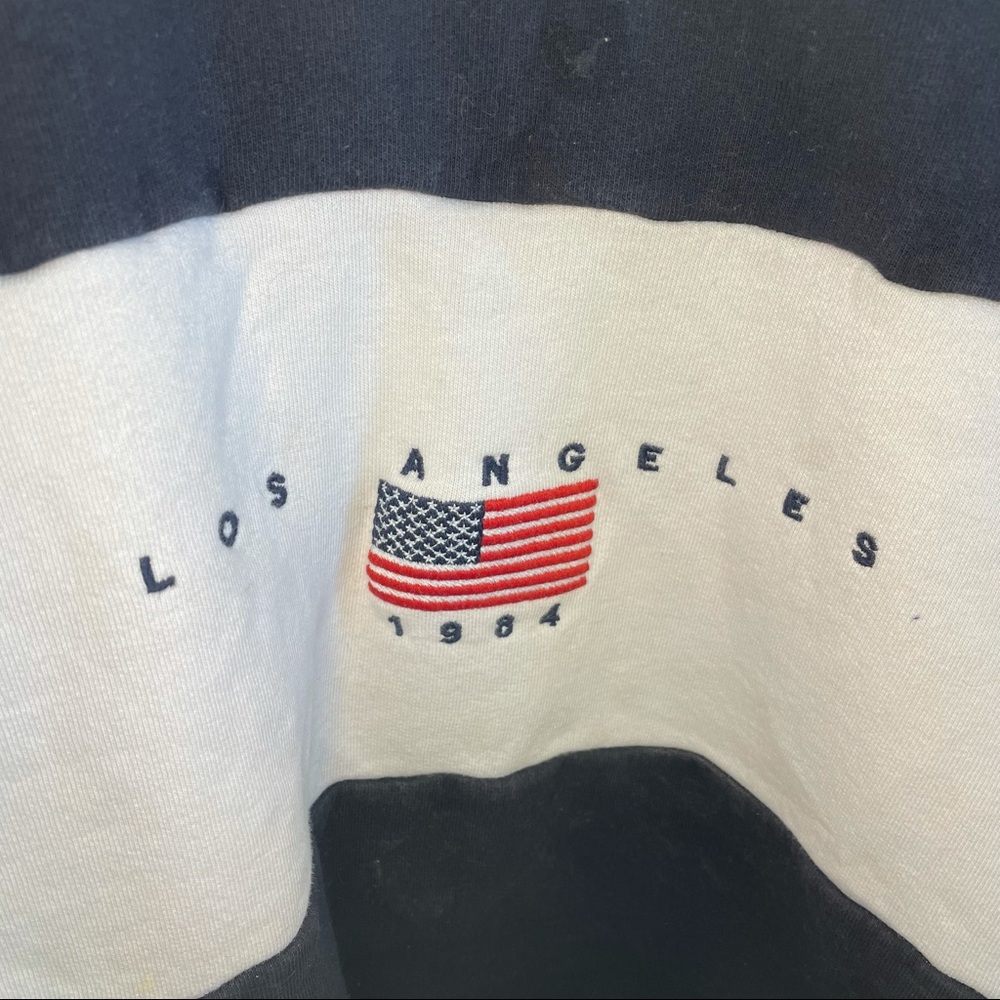 Brandy Melville John Galt navy & white USA zip up!